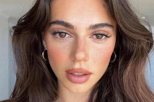 MAKYAJLA GÜNEŞTEN YANMIŞ ETKİ: SUNBURNT MAKEUP TRENDİ