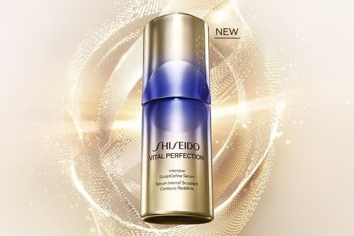 SHISEIDO VITAL PERFECTION SCULPTDEFINE SERUM İLE DAHA SIKI, DOLGUN BİR CİLT MÜMKÜN