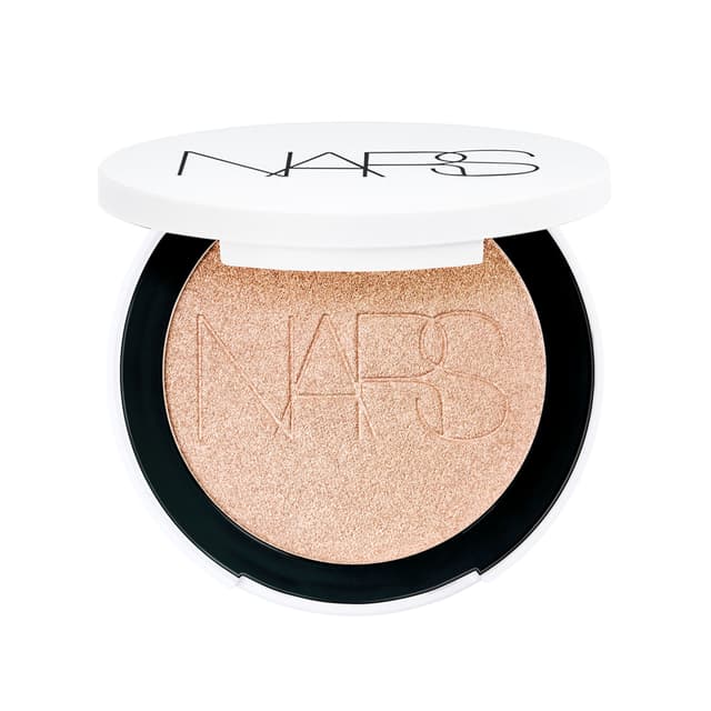 LIGHT REFLECTING LUMINIZING POWDER