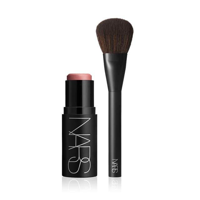 ICONIC MULTIPLE & BLUSH BRUSH BUNDLE