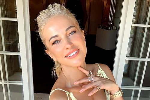 BURCU ESMERSOY'UN FAVORİ ÜRÜNLERİ