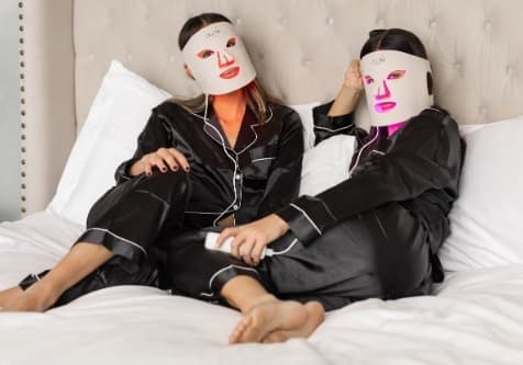 CİLT BAKIMININ YÜKSELEN ÜYESİ: LED MASKE