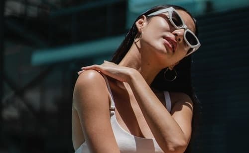 SPREY GÜNEŞ KREMİ NASIL KULLANILIR? PRATİK VE ETKİLİ UYGULAMA REHBERİ