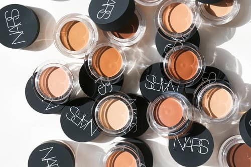 KUSURLARI YOK EDEN VİRAL SİLGİ KAPATICIYLA TANIŞTINIZ MI?