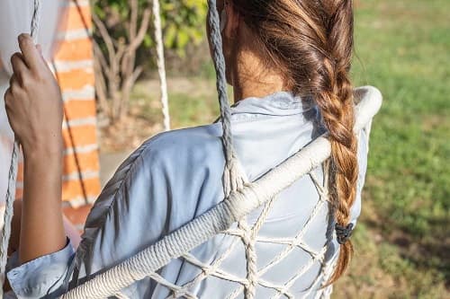 YAZIN NEMİNİ KAYBEDEN SAÇLAR NASIL CANLANIR?