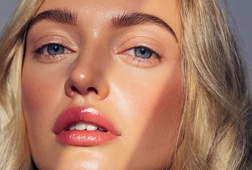 SICAKTA AKMAYAN & PARLAMAYAN MAKYAJ İÇİN 5 TAKTİK