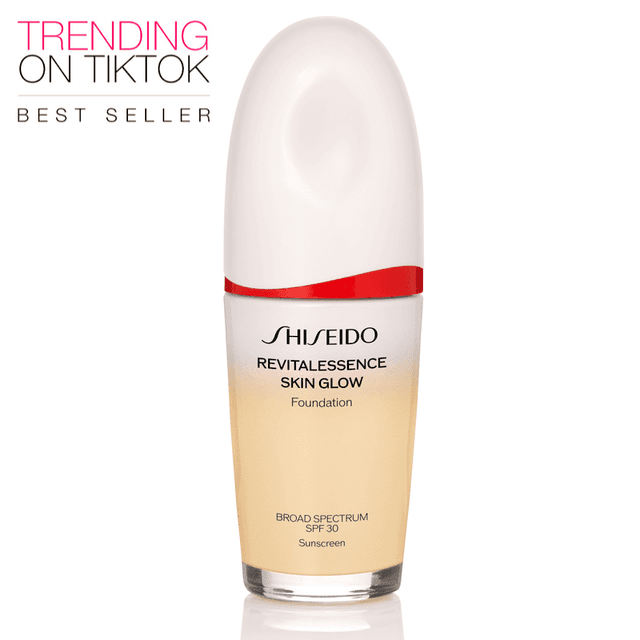 REVITALESSENCE SKIN GLOW FOUNDATION SPF 30 PA+++