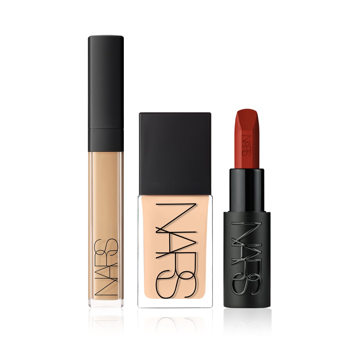 Cildi Aydınlatan Fondöten ve Kapatıcı & Dudaklara Yoğun Renk Veren Ruj Seti