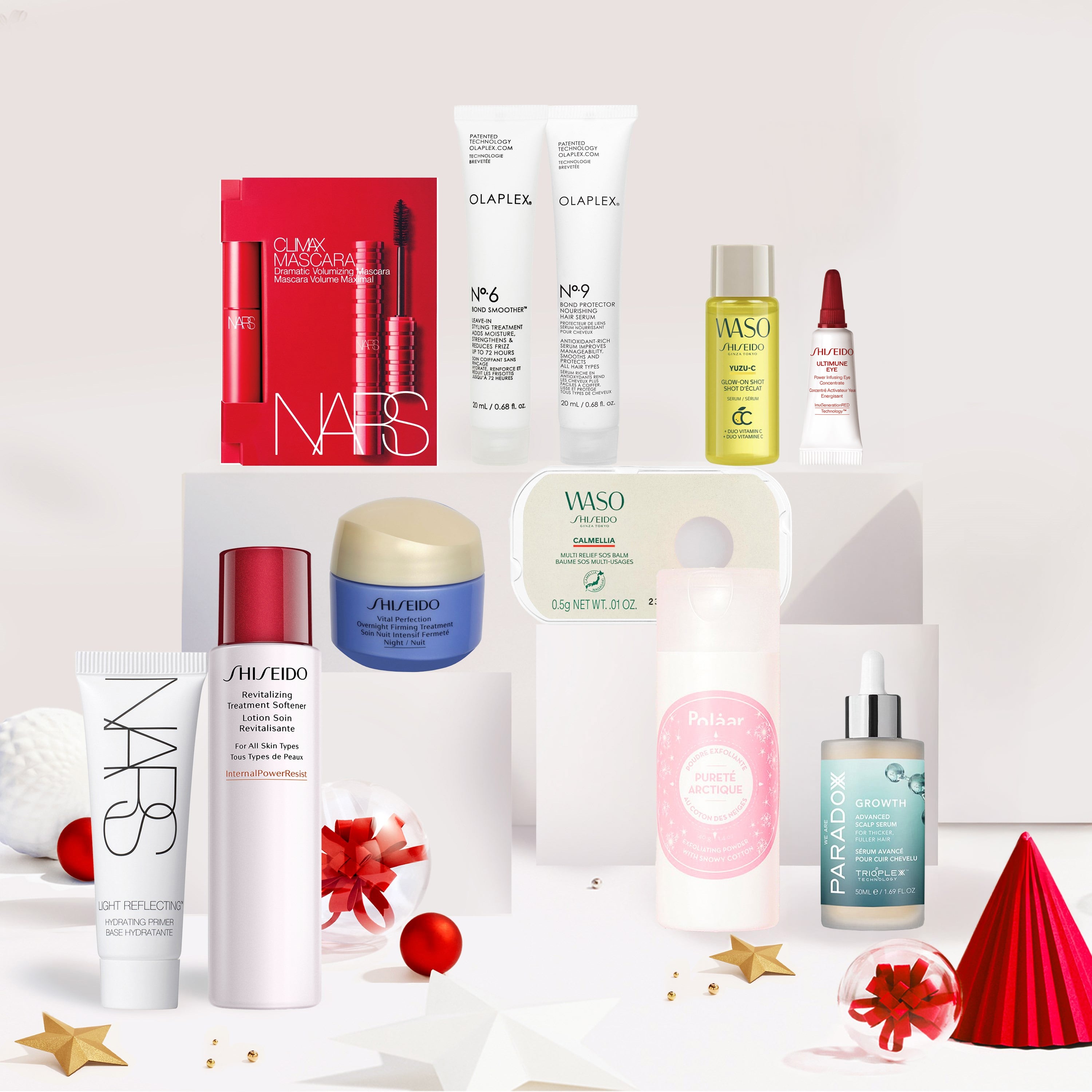 Makyaj, Cilt ve Saç Bakım Ürünlerinden Oluşan Yılbaşı Hediye Seti