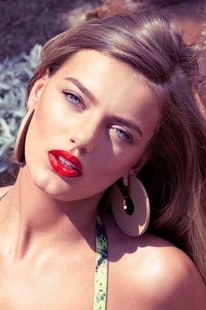 TATİL ÇANTANIZDA OLMASI GEREKEN 6 DEMİRBAŞ